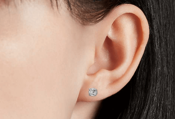 2 carat total weight diamond stud earrings